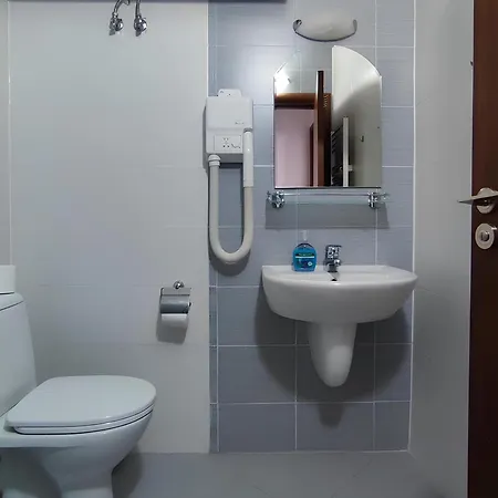 1-Bedroom Apartment 5 Min Walk To Gondola *