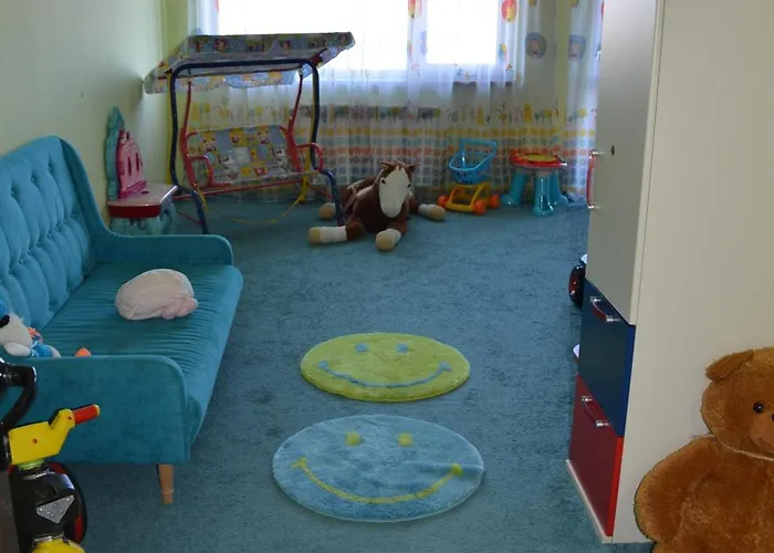 Belvedere 1bedroom With Kitchen Apartment